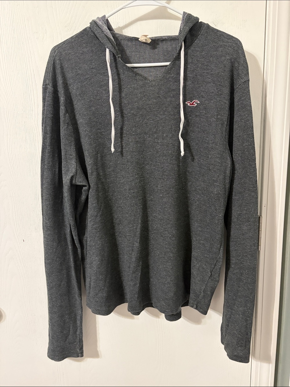 Hollister Men's Logo Gray Hooded Pullover Y2K Vintage Waffle Knit Size Large